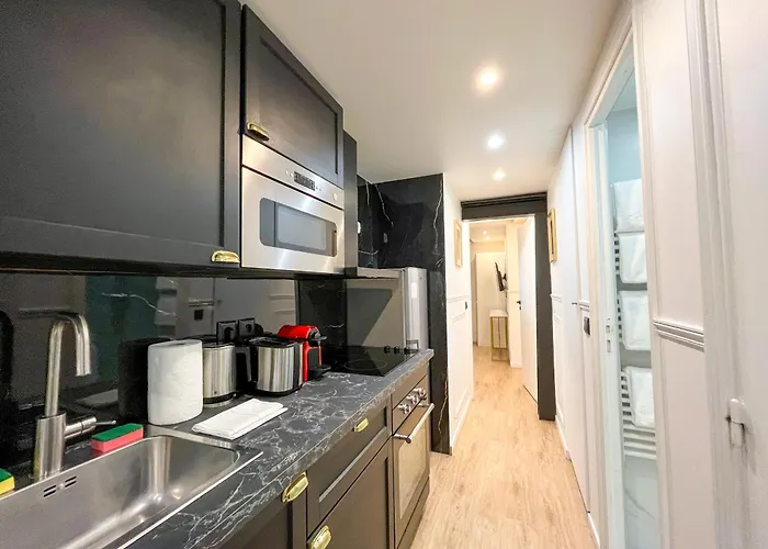 Urbanflat 93 - Lovely Nazareth 2 Bedroom